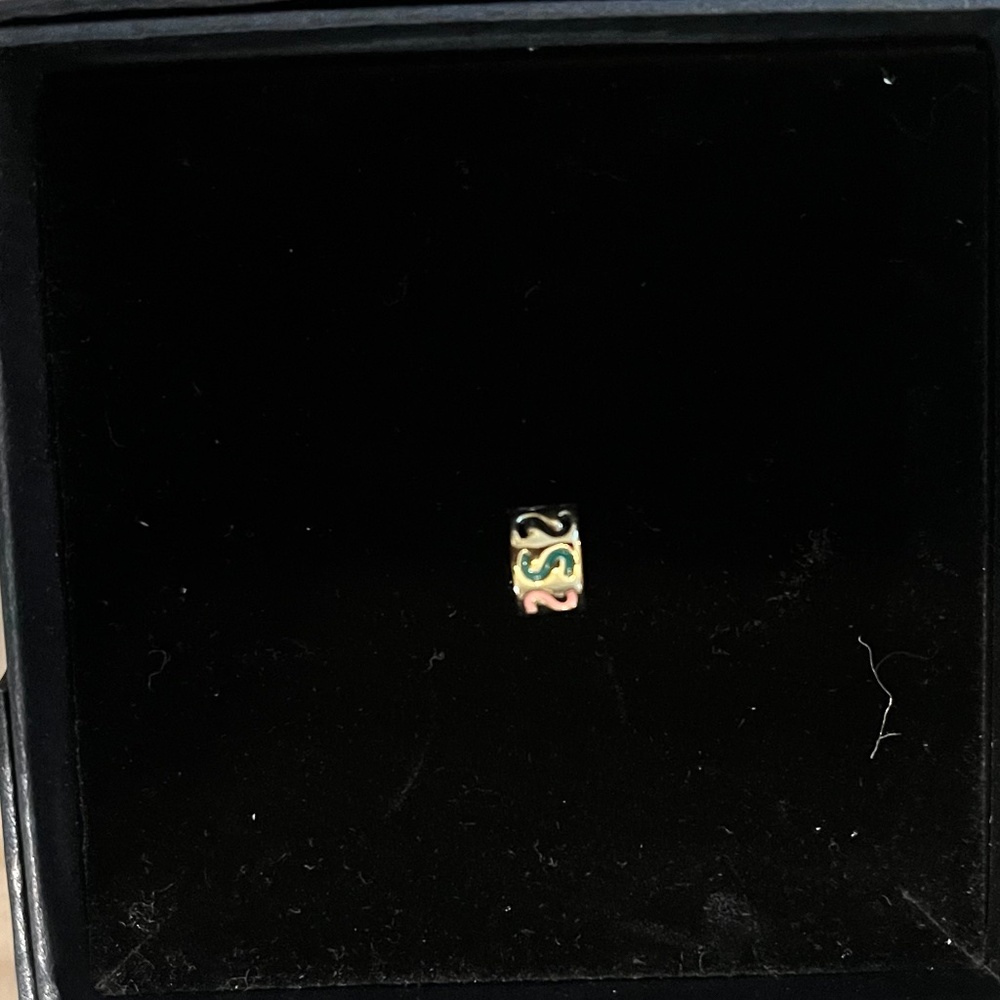 Baublebar initial 360 spinner charm-S